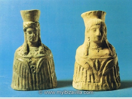 figures of tanit found in es cuieram