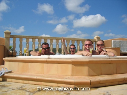 Ibiza villa happy people