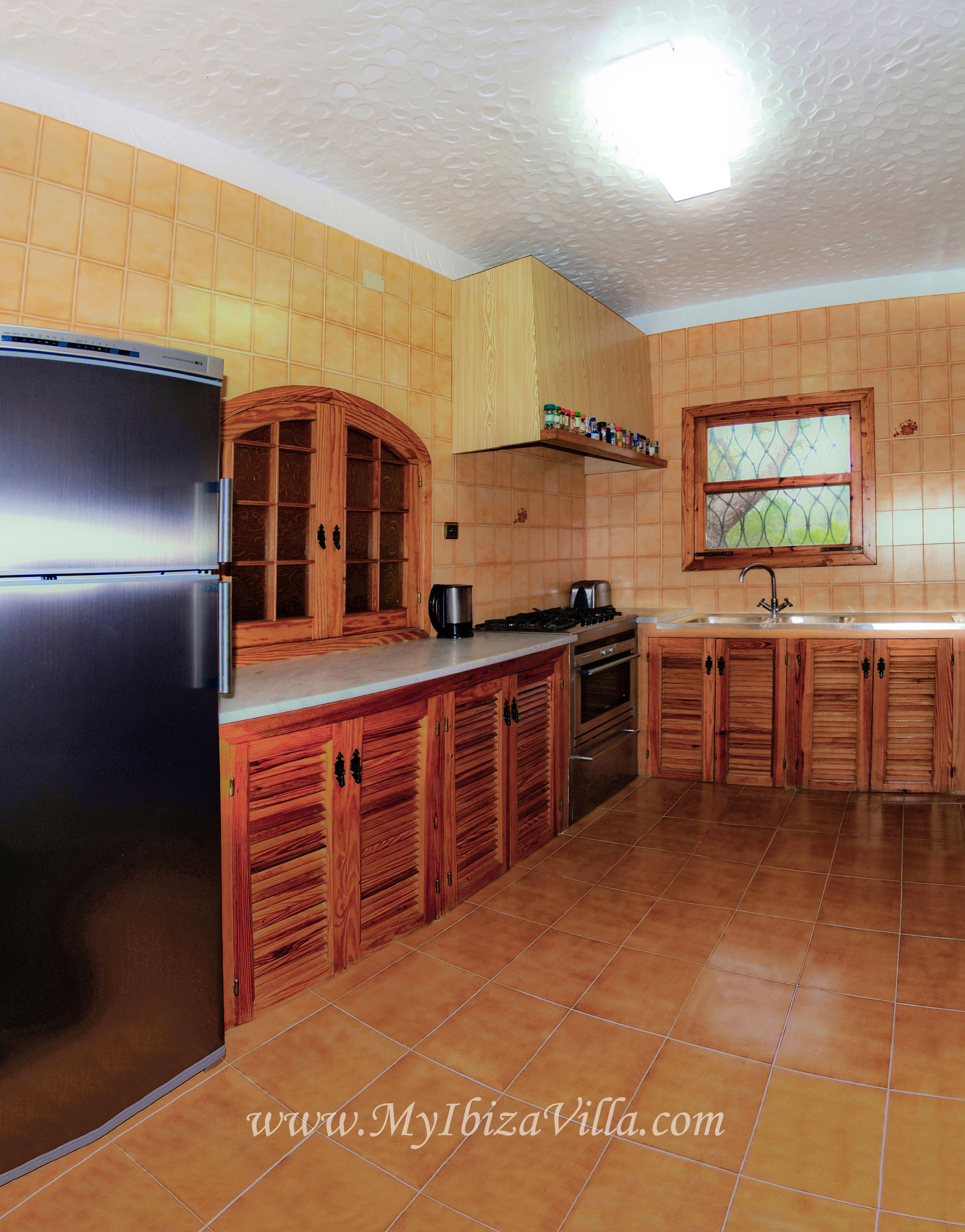 fully equipped kitchen of the villa Ibiza